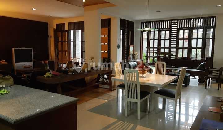 Rumah Nyaman 2 Lantai Setiabudi Regency