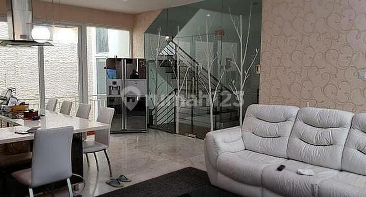 Rumah Town House Spring Hill Terrace Residence Full Furnished Kemayoran Jakarta Pusat