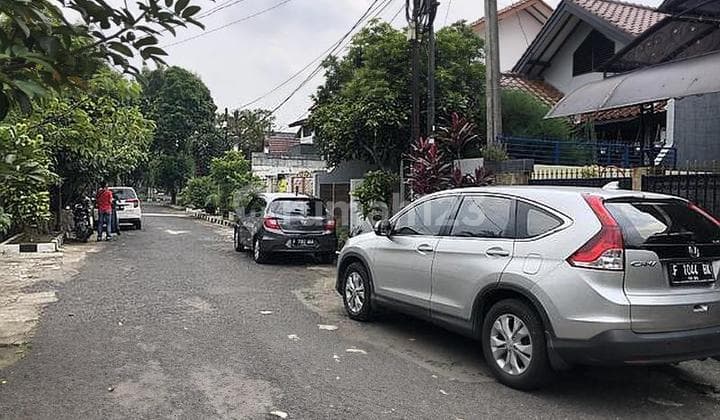 Rumah Unfurnished Tanah Luas Di Batutulis Bogor Selatan