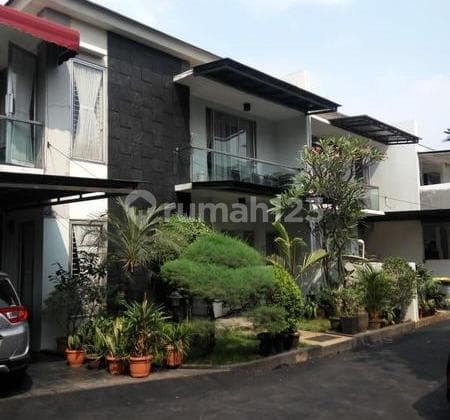 Rumah Siap Huni dekat jln Mt Haryono Pancoran Jakarta Selatan