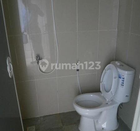 2 Bedrooms House in Sawangan, Depok, West Java