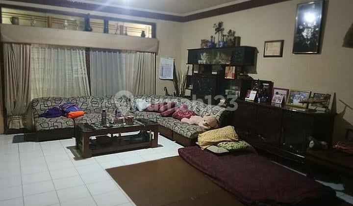 Dijual Rumah Lama Strategis Selangkah Ke Scbd di Tuludong Bawah