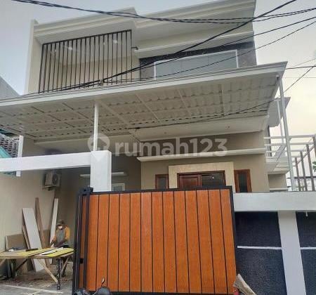 Dijual cepat rumah minimalis diDuta Garden