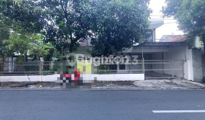 RUMAH 2 LANTAI PINGGIR JALAN LT 311 M2 DI BUNULREJO, KEC BLIMBING, KOTA MALANG
