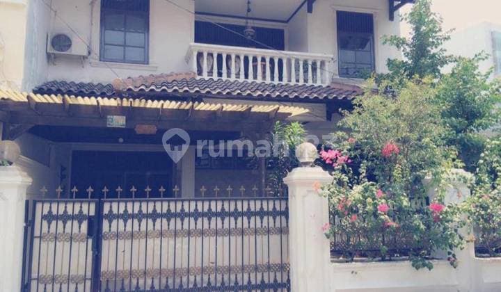 Rumah 2 Lantai Daerah Tebet Jakarta Selatan