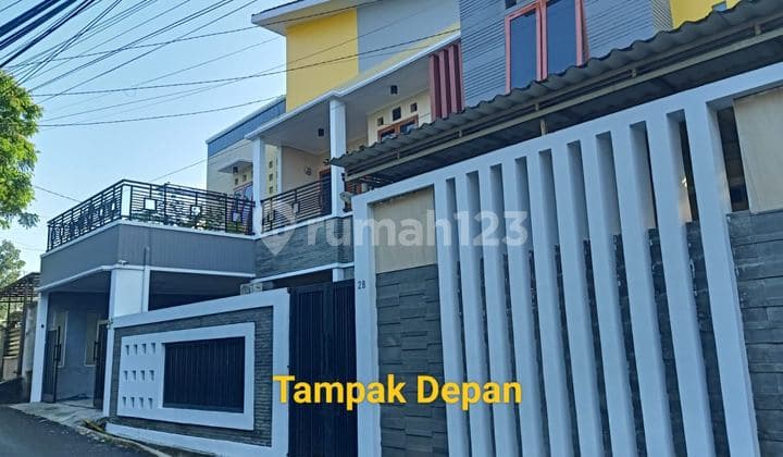 Beautiful House In Supratman Wing Bandung Municipality