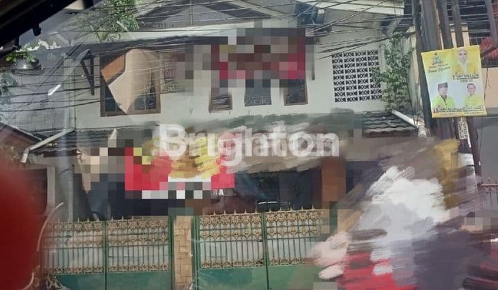 HUNIAN 2 LANTAI, LETAK STRATEGIS DI TEPI JALAN RAYA DI KOTA DEPOK