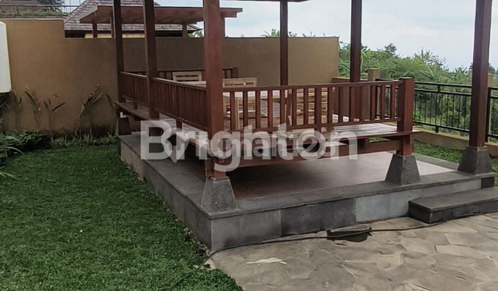 VILLA WITH PRIVATE OUTDOOR JACUZZI