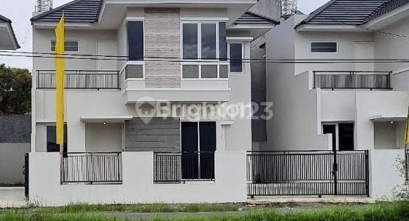 RUMAH 2 LANTAI MINIMALIS MODERN DAN EXCLUSIVE, SIAP HUNI PURWOMARTANI, KALASAN, SLEMAN, YOGYAKARTA