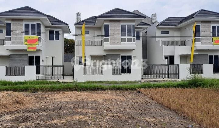RUMAH 2 LANNTAI MINIMALIS, EXCLUSIVE, MURAH DAN SIAP HUNI LT 130 LB 100 PURWOMARTANI KALASAN SLEMAN YOGYAKARTA