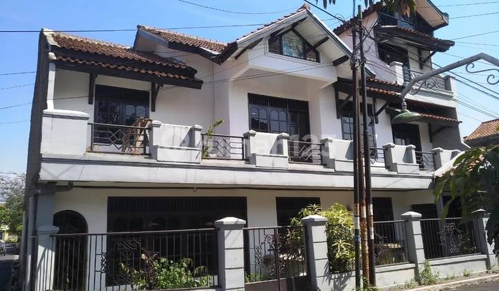 Luxury Ready-to-Occupy House in Margahayu Raya Complex