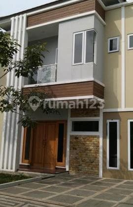 Town House De Callista Cipinang Jakarta Timur