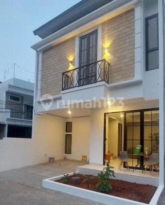 Rumah 2 Lantai Harga 800 Jutaan di Jatiasih, Bekasi