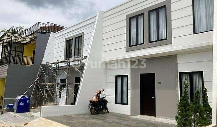 Rumah Baru 2 Lantai Lokasi Strategis Jatimakmur, Pondok Gede, Bekasi