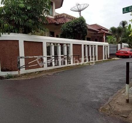 Rumah Kavling Mewah Terawat Siap Huni, Lokasi Strategis di Bambu Apus, Ceger, Jakarta Timur