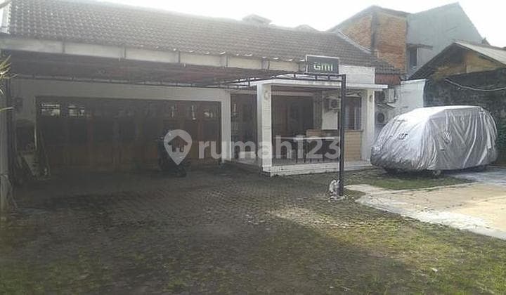 For sale house in Cilandak Barat