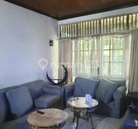 Rumah dekat kampus stan di bintaro sektor 5