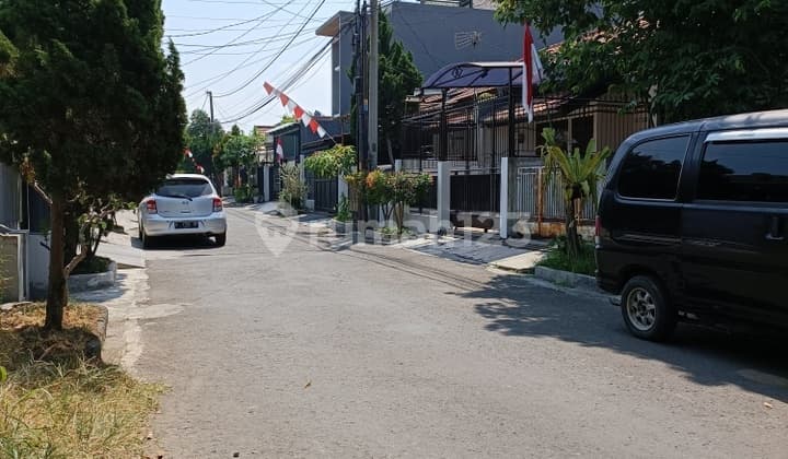 Rumah Siap Huni Di Taman Kopo Indah 3