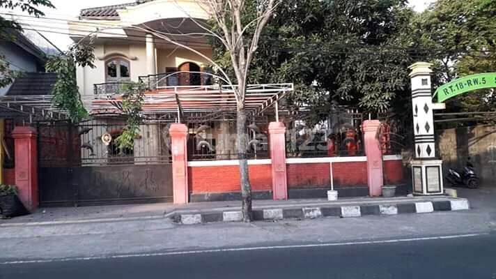 7-ROOM HOUSE SUITABLE FOR RENTAL IN YOGYAKARTA CITY
