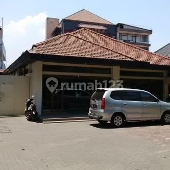 Rumah Strategis Komersial Jalan Arjuna Jalan Besar 25m Nego