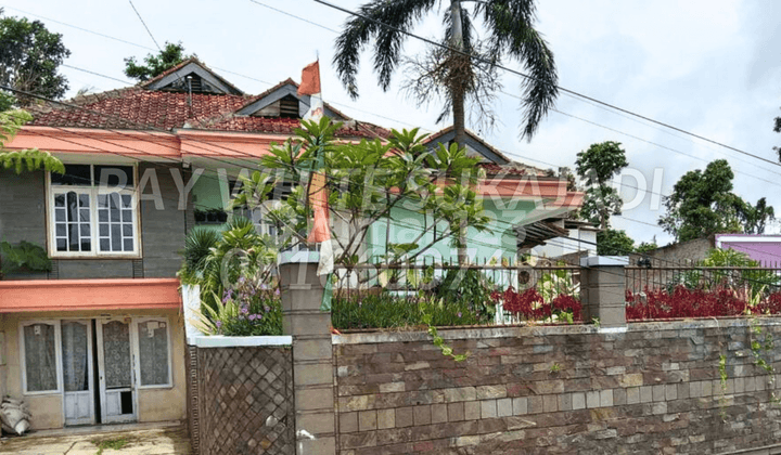 RUMAH Hitung Tanah di Jalan Sukamulus, Parongpong