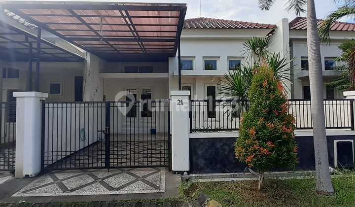 RUMAH CENTRAL PARK GUNUNG ANYAR