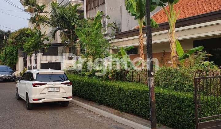 RUMAH ASRI DENGAN LOKASI STRATEGIS