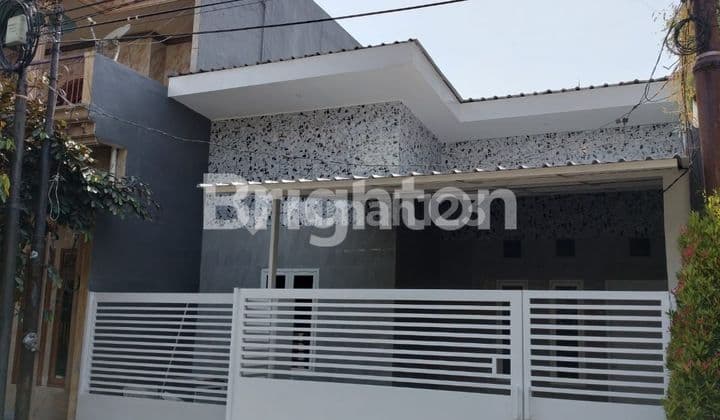 Pandugo Dekat Merr Jalan Raya