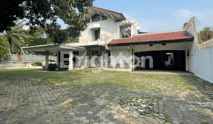 Rumah Hitung Tanah Strategis Langka Metro Pondok Indah Raya Jakarta Selatan