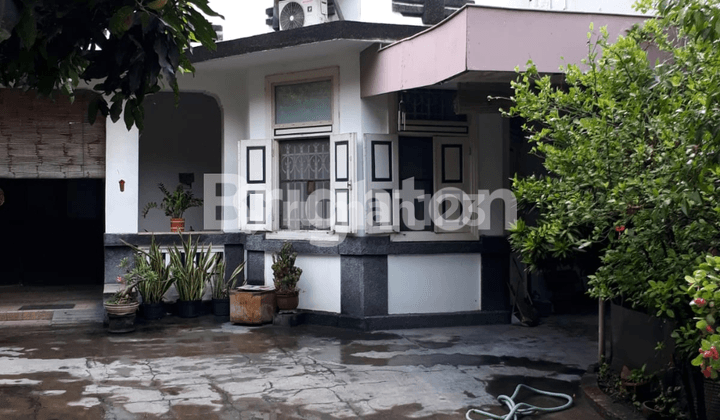 Rumah kuno Posisi dicomersial Area
