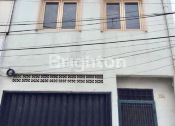 Rumah 3 lantai Siap Pakai di Kartini Jakarta Pusat