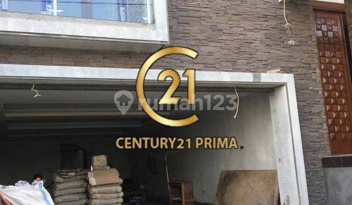 Rumah Bagus Strategis Di Petukangan Selatan Jaksel