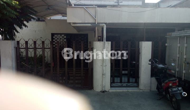 RUMAH 2 LANTAI DI SIMOKERTO SURABAYA HARGA NEGO