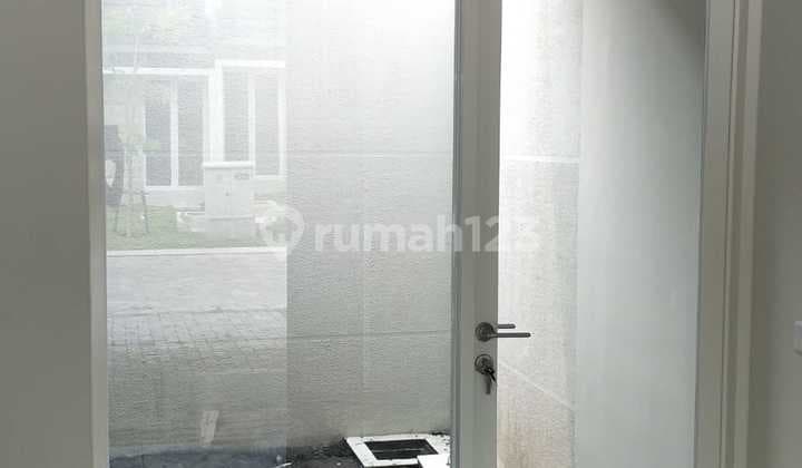 Rumah North West Park Siap Huni Kosongan 1 Lantai Hadap Utara