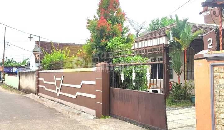 Rumah Full Pagar Keliling di Jalan Swadaya Teluk Betung