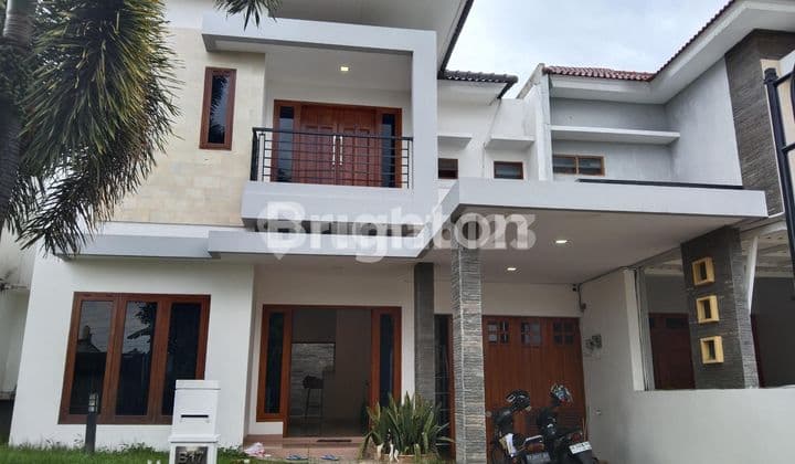 ELITE FULLY FURNISHED HOUSE IN THE PRESTIGIOUS STRATEGIC AREA OF KALIURANG STREET, NEAR UGM