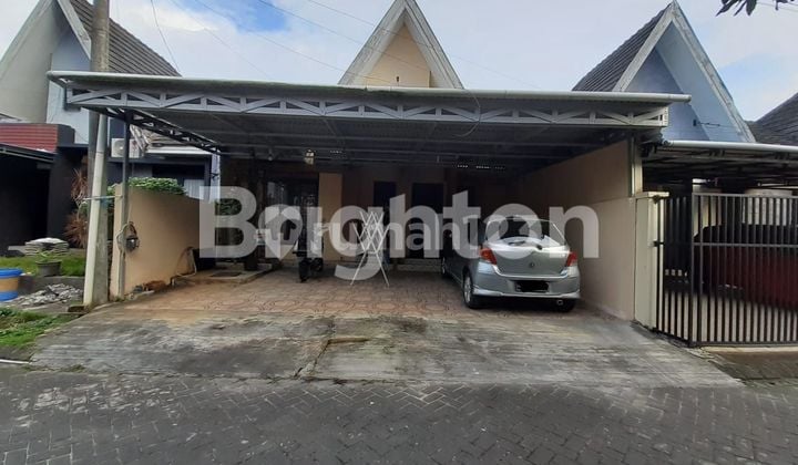 RUMAH DIPERUMAHAN WIKA