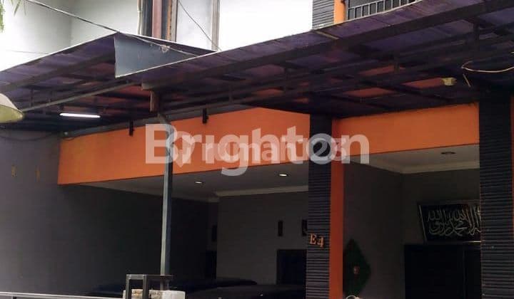 HUNIAN CANTIK 2 LANTAI FULL FURNISHED SIAP HUNI DEKAT MASJID KUBAH MAS