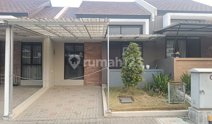 Rumah Cantik Siap Huni Minimalis Di Kota Baru Parahyangan