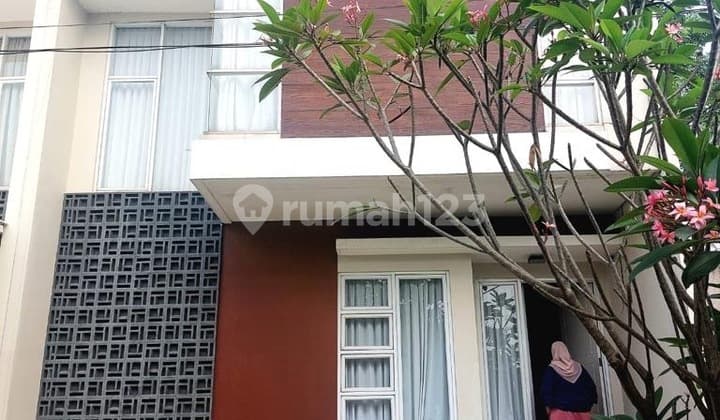 Namara Residence, Dijual Cepat Rumah 2 Lantai di Pamulang
