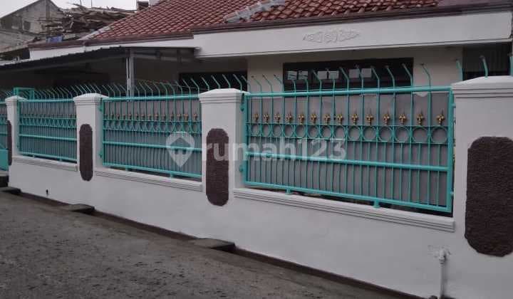 Rumah Lokasi Strategis Di Cipinang Muara S7227