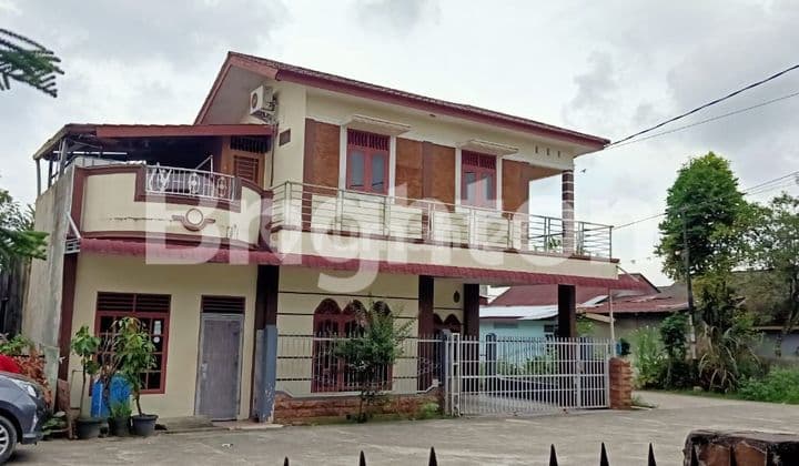 TWO-STORY HOUSE DELI SERDANG