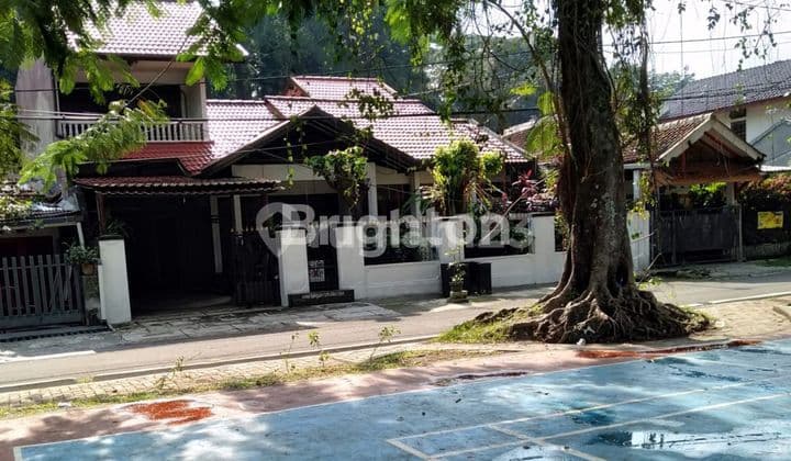 RUMAH NYAMAN ASRI LANSUNG SIAP HUNI LOKASI STRATEGIS