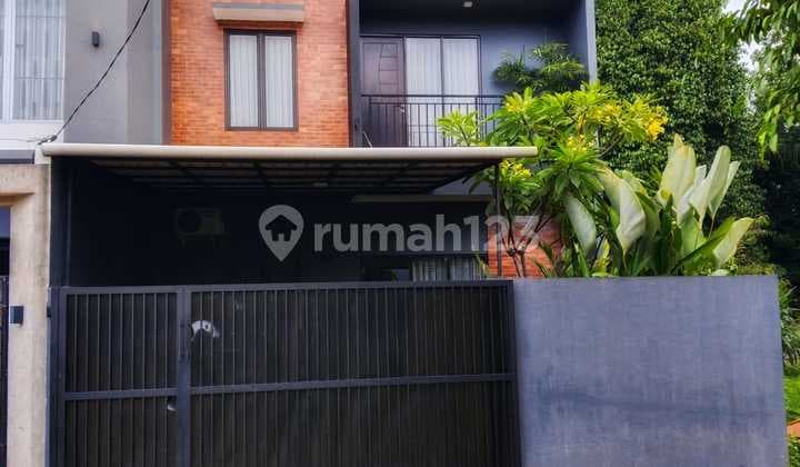 Rumah Bagus Di Lengkong Wetan Raya BSD Tangerang Selatan