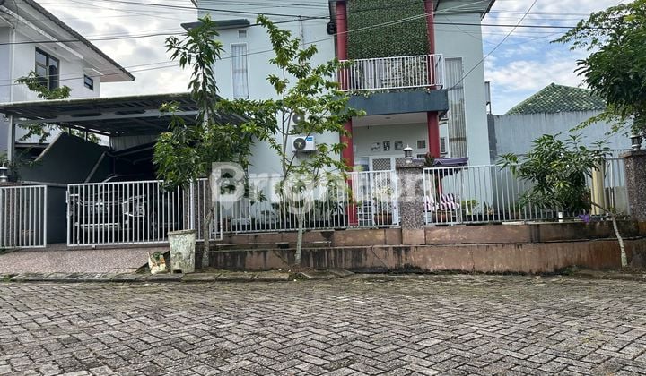RUMAH CANTIK 2 LANTAI DIPERUMAHAN SEPINGGAN PRATAMA BALIKPAPAN