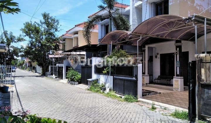 Rumah 2 lantai gununganyar Wiguna Purimas Rungkut Surabaya