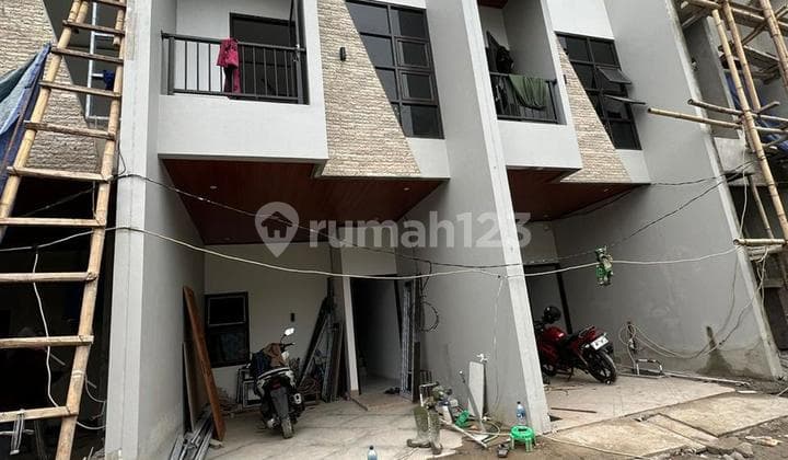 Rumah Baru Cluster Modern Di Jatinegara Jakarya Timur