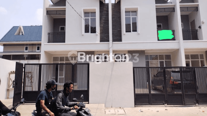 RUMAH MERUYA MINIMALIS