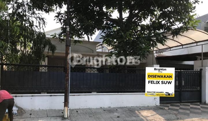 RUMAH 1.5 LT DI DARMO PERMAI UTARA SURABAYA