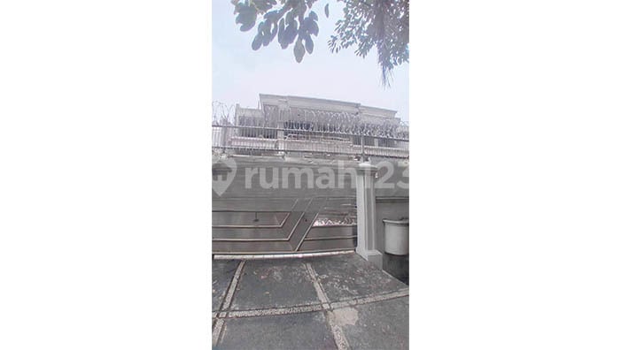 Beautiful West Lake House, Sunter, Area 300m2 Beautiful West Lake House, Sunter, Area 300m2